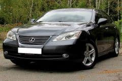 Серый Седан Lexus ES 350 (Лексус ЕС 350) 2007 года. Серый Седан Lexus ES 350 (Лексус ЕС 350) 2007 года.